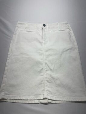 J. Jill White Denim Smooth Fit skirt Size 4